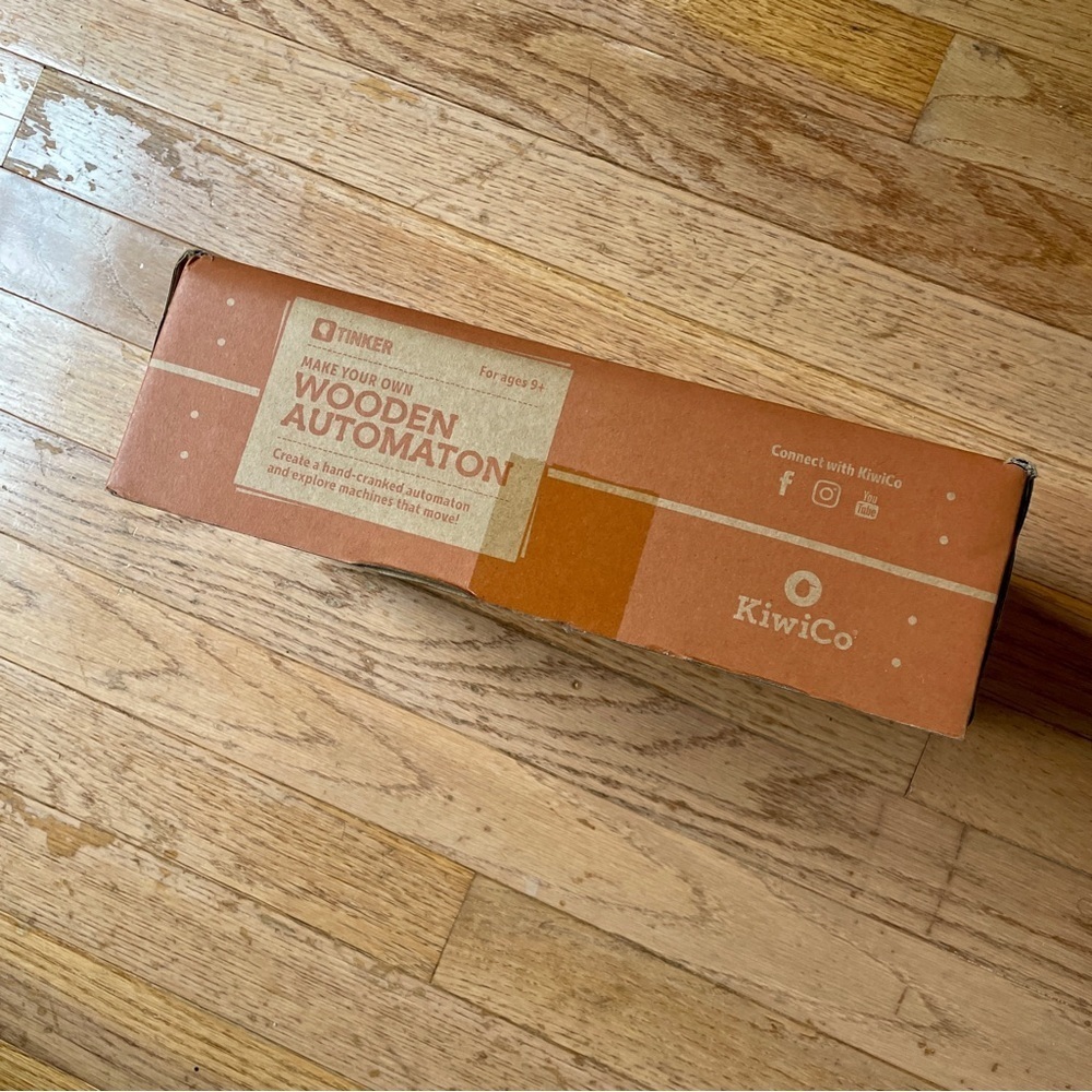 NWT TinkerCrate Tinker Crate Wooden Automaton